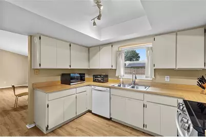 8040 Cloverglen Circle, Orlando, FL 32818 - Photo 10