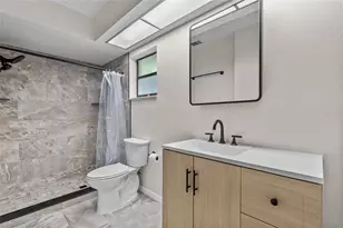 8040 Cloverglen Cir, Orlando, FL 32818 - Photo 14