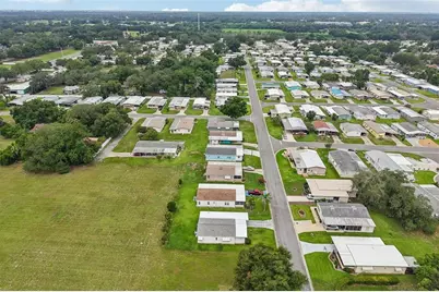 2341 W Coach N Four Drive, Leesburg, FL 34748 - Photo 6
