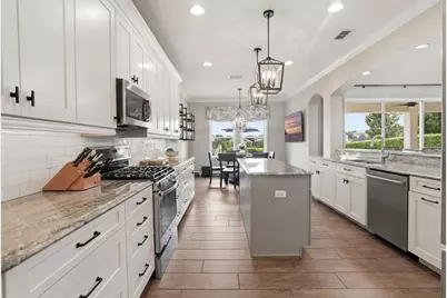 5513 Thomas Square Drive, Winter Garden, FL 34787 - Photo 16