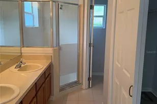 2171 Eola Ct, Oviedo, FL 32765 - Photo 8