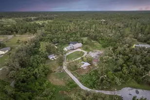 1690 Tallapoosa Dr, Geneva, FL 32732 - Photo 2