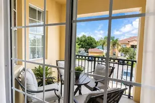 313 Terrace Ridge Cir, Davenport, FL 33896 - Photo 10