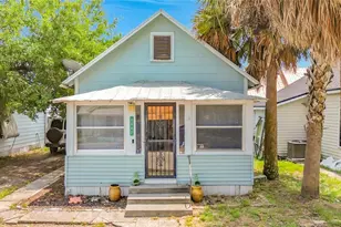 1417 11th St, Saint Cloud, FL 34769 - Photo 2