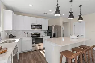 2644 Clear Night Ave Dr, Kissimmee, FL 34744 - Photo 8