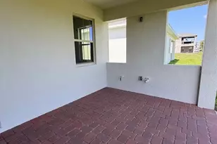 5123 Buttonsage Dr, Saint Cloud, FL 34772 - Photo 4