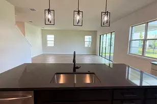 5279 Buttonsage Dr, Saint Cloud, FL 34772 - Photo 4