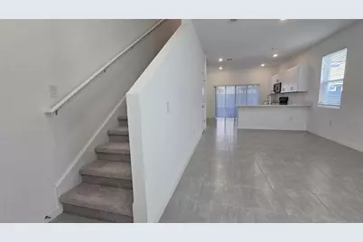 2970 Skyline Loop, Poinciana, FL 34758 - Photo 2