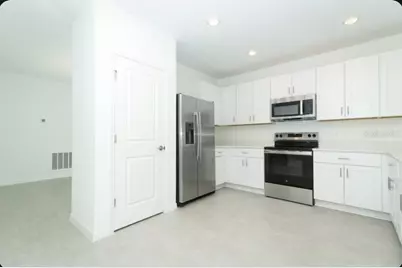 760 Hazelwood Court, Haines City, FL 33844 - Photo 8