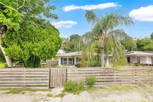 315 E St, Lake Wales, FL 33853 - Photo 2