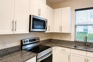 14051 Helsby St, Orlando, FL 32832 - Photo 2