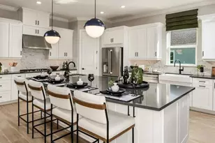 1039 Tassleflower Trl, Saint Cloud, FL 34771 - Photo 2