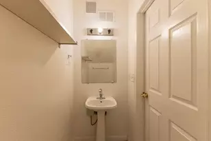649 Captiva Cir, Kissimmee, FL 34741 - Photo 22