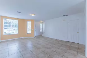 649 Captiva Cir, Kissimmee, FL 34741 - Photo 14