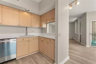 322 E Central Blvd, Orlando, FL 32801 - Photo 8