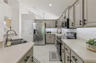 9966 Hidden Dunes Ln, Orlando, FL 32832 - Photo 18