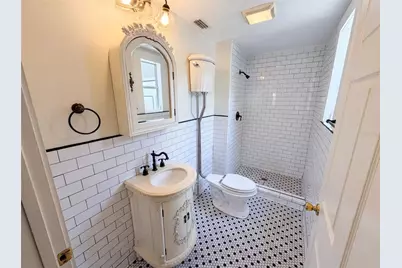 111 S Oleander Avenue, Sanford, FL 32771 - Photo 8