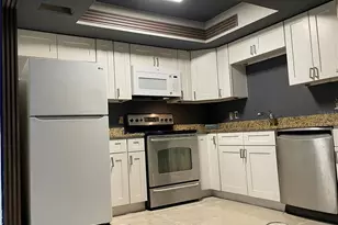 7352 Balboa Dr, Orlando, FL 32818 - Photo 2