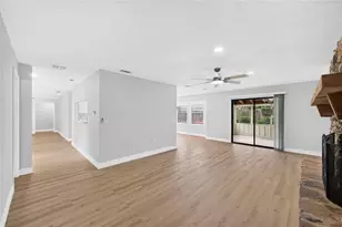 2704 Burgoyne Pl, Deland, FL 32720 - Photo 12