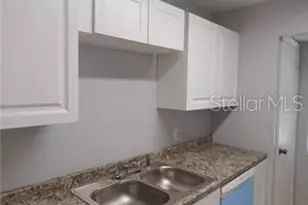 2929 W Oak Ridge Rd, Orlando, FL 32809 - Photo 8