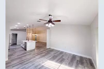 106 Cabrillo Drive, Groveland, FL 34736 - Photo 10