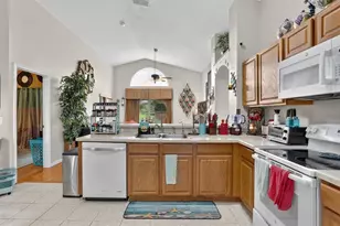 19654 Glen Elm Way, Orlando, FL 32833 - Photo 6