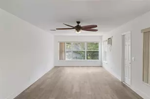 218 Lavender Ct, Orlando, FL 32807 - Photo 14