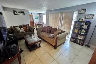 4073 Dijon Dr, Orlando, FL 32808 - Photo 10
