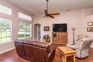 1733 Bridgets Ct, Kissimmee, FL 34744 - Photo 10