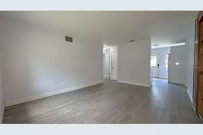 126 Palm Drive, Daytona Beach, FL 32117 - Photo 6