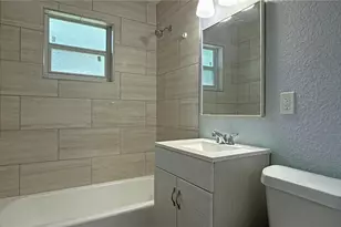 126 Palm Dr, Daytona Beach, FL 32117 - Photo 20