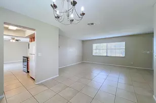 573 Benjamin Franklin Pl, Orlando, FL 32809 - Photo 16