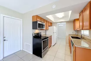 573 Benjamin Franklin Pl, Orlando, FL 32809 - Photo 20