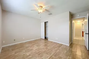 573 Benjamin Franklin Pl, Orlando, FL 32809 - Photo 6