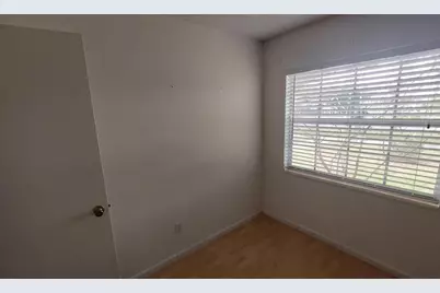5860 La Costa Drive, Orlando, FL 32807 - Photo 12