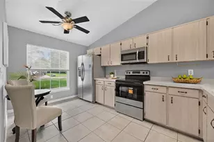 117 Shady Oak Ln, Oviedo, FL 32765 - Photo 6