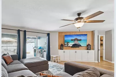 13736 Phoenix Drive, Orlando, FL 32828 - Photo 4