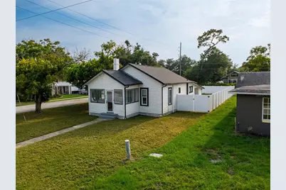 624 Illinois Avenue, Saint Cloud, FL 34769 - Photo 1