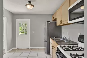 1220 Morin St, Eustis, FL 32726 - Photo 8