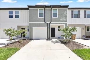 5913 Piney Shrub Pl, Saint Cloud, FL 34771 - Photo 1