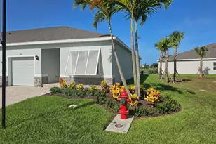 9074 Orchid Reserve Cir, Sebastian, FL 32958 - Photo 2