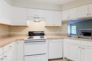 2550 N Alafaya Trail, Orlando, FL 32826 - Photo 14