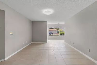 5116 Conroy Road #15, Orlando, FL 32811 - Photo 10