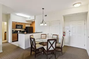 8101 Resort Village Dr, Orlando, FL 32821 - Photo 4