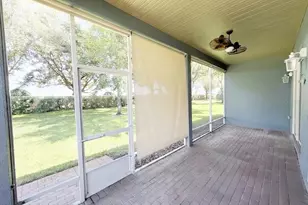 129 Crepe Myrtle Dr, Groveland, FL 34736 - Photo 20