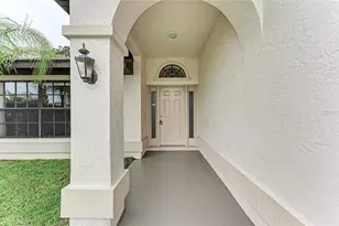 4621 35th Ct E, Bradenton, FL 34203 - Photo 4