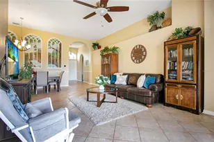 442 Home Grove Dr, Winter Garden, FL 34787 - Photo 4