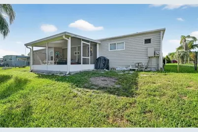 11905 Linda Avenue, Tavares, FL 32778 - Photo 2