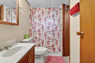 11905 Linda Ave, Tavares, FL 32778 - Photo 10