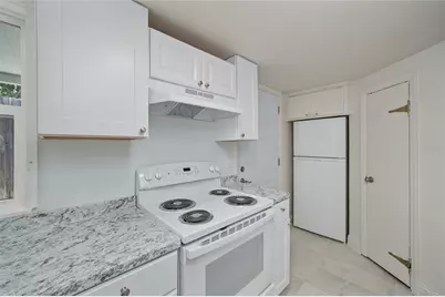 4615 N Hesperides Street, Tampa, FL 33614 - Photo 8